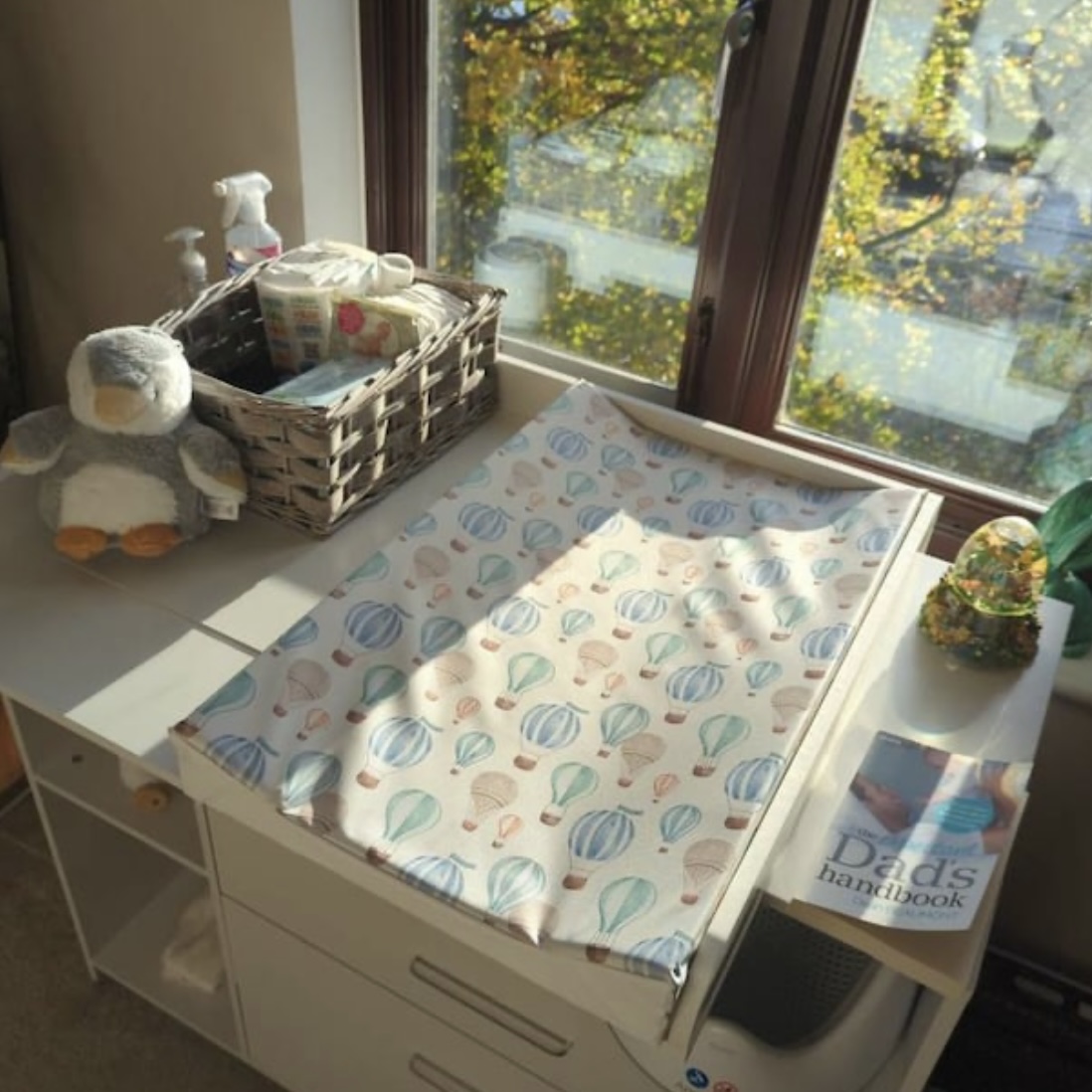 Hot air balloons baby changing mat